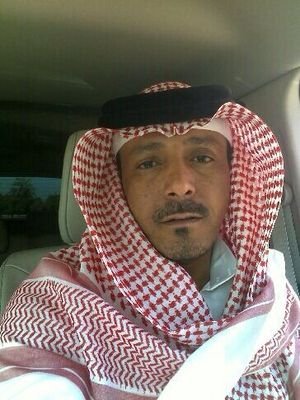 منسق وصاحب حملة #معاناة_اهالي_حجر
تضيق لكن في المواقف رياجيل/لازاد ظلم الوقت زدناصلابه