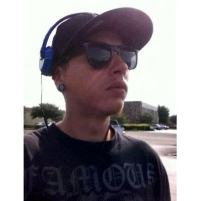 Follow @JorgeJAlcantar