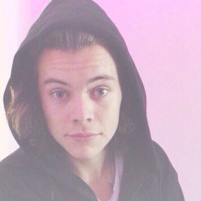 Londons_father's profile picture. i like making flower crowns ! daddy to Haz, London amelia. Rose and Alana ❤️ wills mine