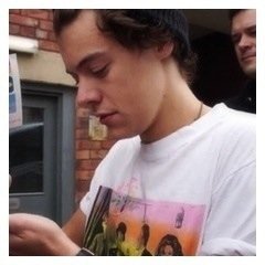 i hope i made you smile :)) pls follow my account @larrysziall x