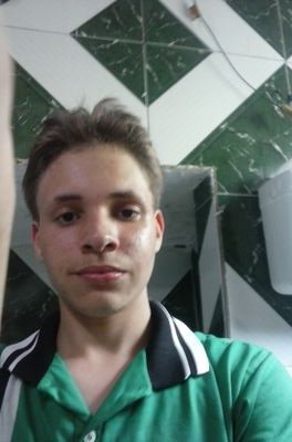 Porque ser normal se a vida é louca
Se voce não se sente a altura suba ate ela