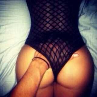 #Drake freak!! #God1stBro △ !✗O #Weirdo! #TeamFollow Back! :) △#wifeyMaterial