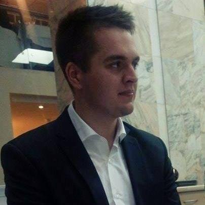 frontrank's profile picture. 