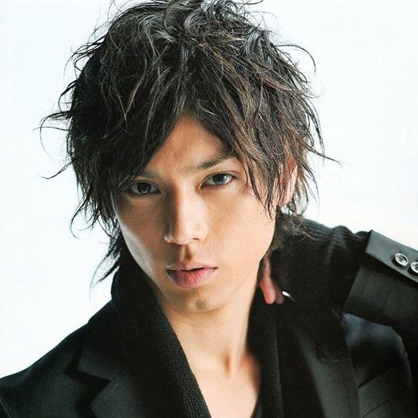 ikemen_tero's profile picture. 厳選されたイケメン画像をランダムに投下していきます！かっこよかったらRT！！
