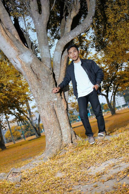 arasuryanegara's profile picture. smile is a simple way of enjoying life