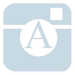 I am a Portrait Photographer based in the Cotswolds specialising in taking photos of babies, children and families, School photography and Corporate Head Shots.
