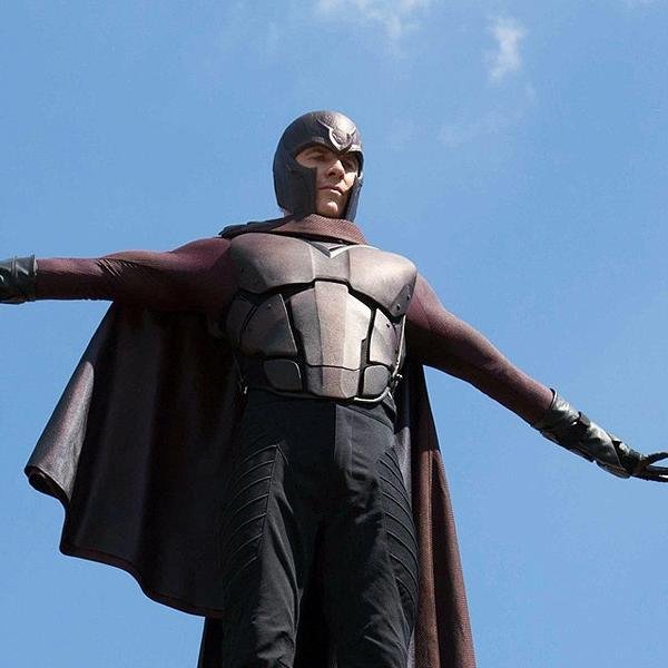 MurManolo's profile picture. Intentando volar para verlo todo mejor desde arriba. Siempre F1