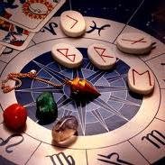 Ünlü Astrologlardan Günlük - Haftalık - Aylık ve Yıllık Burç Yorumları..
