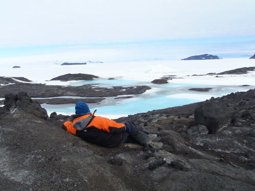 Senior Research Fellow@Waikato University.  Research interests: human+climate impacts on the Antarctic terrestrial soil environment and ecosystems.  Guano :-)