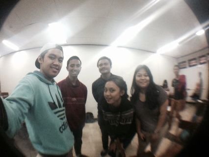 yoshirinardo's profile picture. Verkoop'14 | pantang pulang sebelum padam ! | ig: @rinardonando