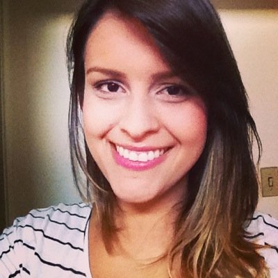 Estudante de Design, apaixonada por comunicação. Tradutora, redatora, bailarina e cantora de chuveiro quando dá.