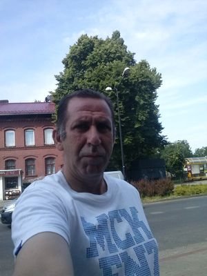 Automatyk,samotny ojciec z dwójką dzieci