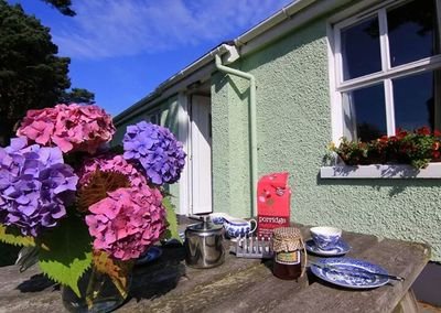 rostrevorhols's profile picture. Quality self-catering accommodation in the Mourne Mountains of Northern Ireland.