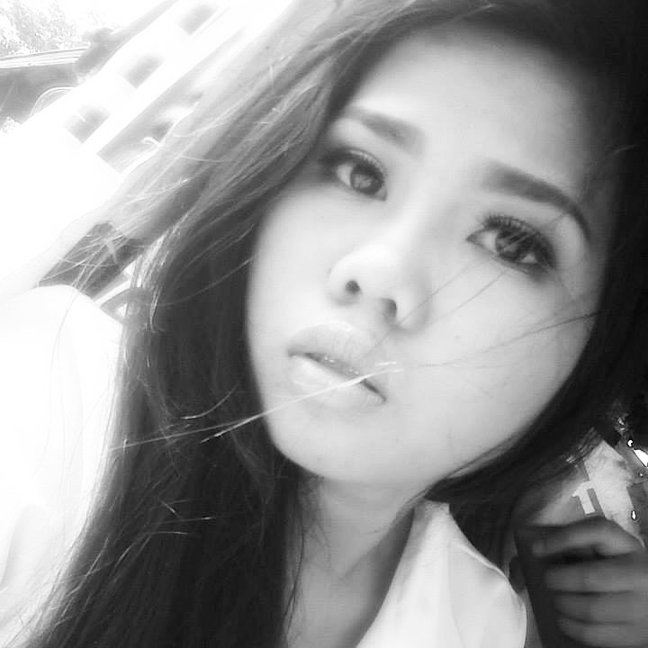 about me?♥ easy to mingled with..♥ My attitude is based on how u treat me.♥never try to judge me coz u dont know the the real me..

call me ghie for short ((: