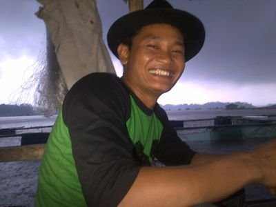 januar_ka's profile picture. pemulung kata,cinta damai,alam semesta.