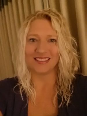 pamelaleeh's profile picture. 