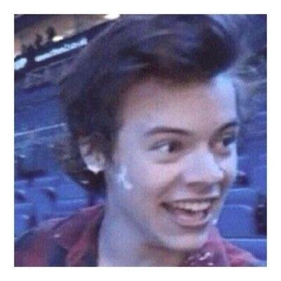 hi this is a follow from @gaypornharold
