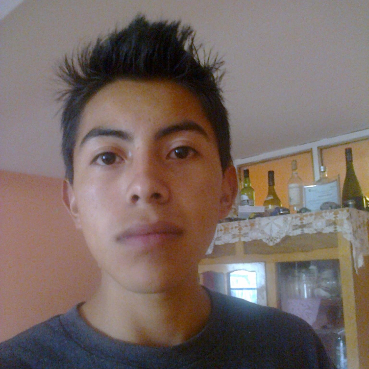 dorianalejandr6's profile picture. Feliz día para todos