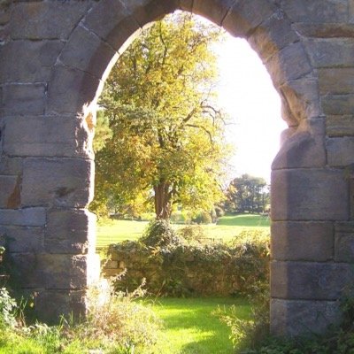 Writer and former editor at Royal Central... Nostalgic for personal refinement, grace, kindness, virtue, and true femininity. Views expressed are solely my own.