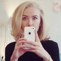 Holly Cox - @HollyJCox Twitter Profile Photo