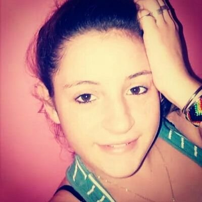 « ¿ No ves que me caigo? Agarrame la mano »