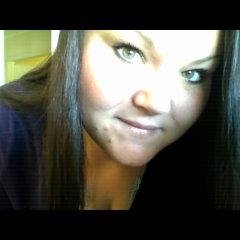 If she's amazing, she wont be easy. If she's easy, she wont be amazing. If she's worth it, you wont give up. If you give up, your not worthy