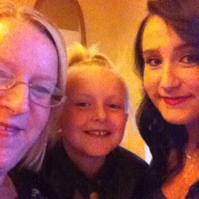 my names Kerrie. I've joined Twitter to interact with more people. Follow me, I follow back:D