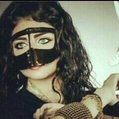 الخاااااص جدتي نايمه فيه لاحد يزعجها ✋