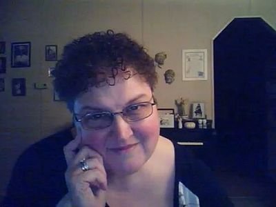 Mom of 5 - Associates in Child Development - Love Movies,Books, Music,Nature and Cooking - Fan of Kristen Stewart & Robert Pattinson - Twilight changed my life!