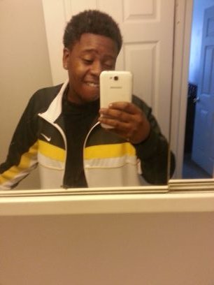 niggaz pussy in the dark let's turn the lights on r.I.p my big bro t.scott milliblock finest