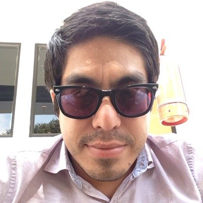 Ingeniero Civil en Computación e Informática. - Licenciado en Cs. De la Ingeniería.