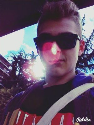 SaccobeatOFCL's profile picture. 17yo producer. loving bass,asses and boobs.