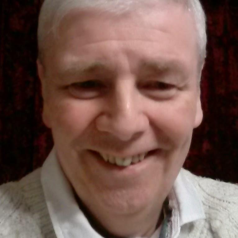 portlyperson's profile picture. Father of a pedant of whom I'm extremely proud.