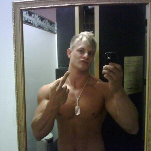 Fitness Freak and Physique Photographer