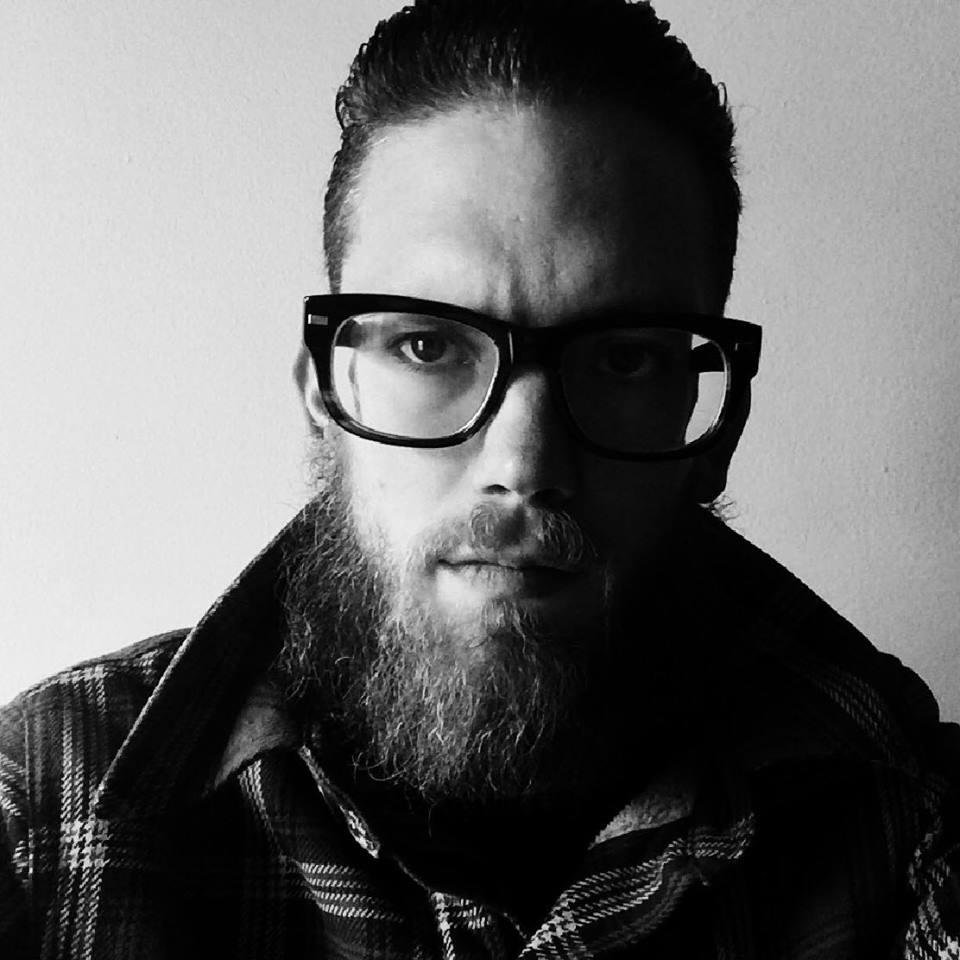 Director / Producer: Commercial, Music Video, Narrative & Collaboration Machine.
