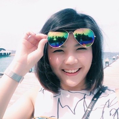 mxchlxx's profile picture. “Laugh as much as you breathe and love as long as you live.” 
☮ ♥ ☺