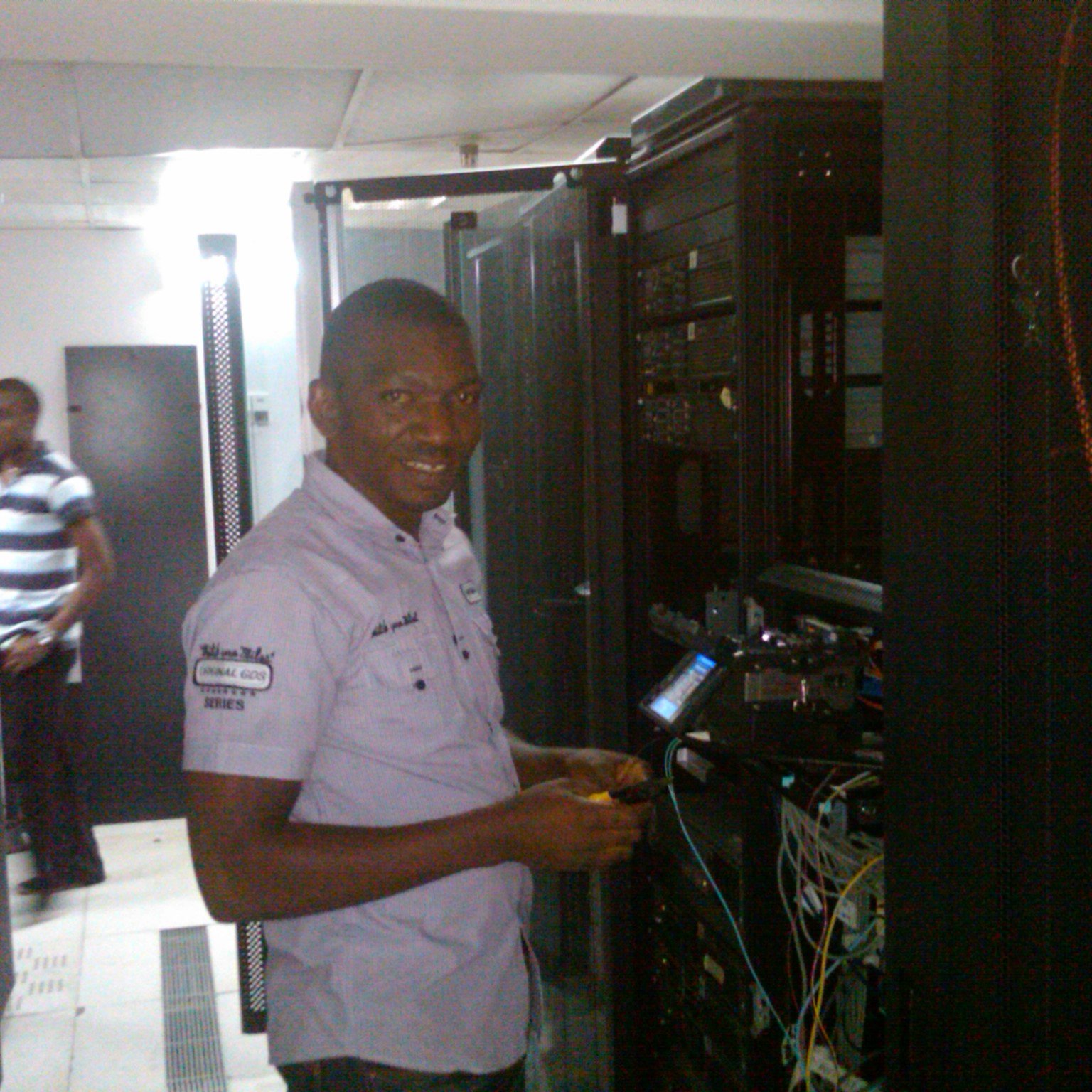 Experience :FIBRE OPTIC ENGINEER

1.Resoucery plc 1998-2004
12.Impasse Tecnologies ltd 2004-2005
3.Fibercom ltd 2006-2008
4.Structural Network Ltd till date