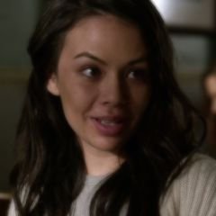 seguindoLIARSbr's profile picture. O seguindoLIARSbr foi criado com a finalidade de unir o fandom entrem na lista de seguindo e peçam sdv para os fc's de Pretty Little Liars.