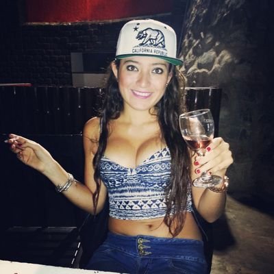 SamanthaGalarre's profile picture. 