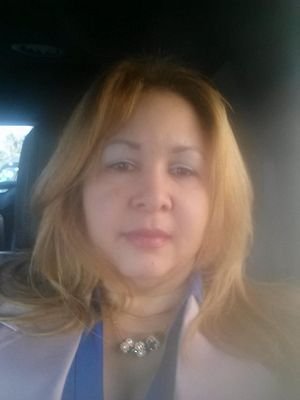 Ingeniera Industrial , Comunicadora, Política,  Diplomados Marketing Politico,  Comunity Manager