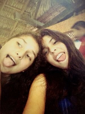 soy guapa :3 y me encata el volly whatsap:3 es 2321156157