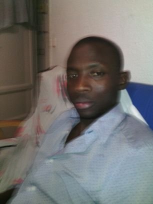 bounama2010's profile picture. Sí