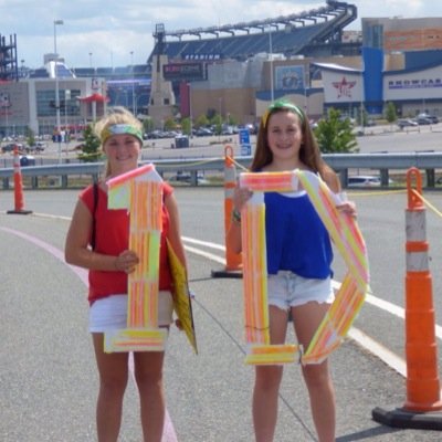 Saw them 8/7/14:) 0/9 #EMAsBiggestFans1D god only knows what id be with out them #1Daf #Bostonaf #5sosToMaine
