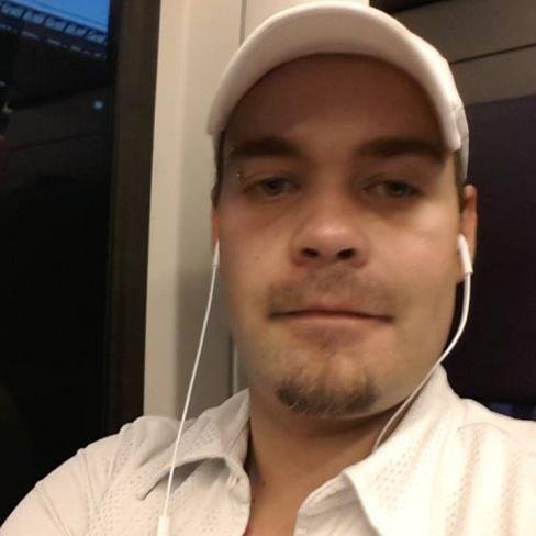 figo19851's profile picture. 