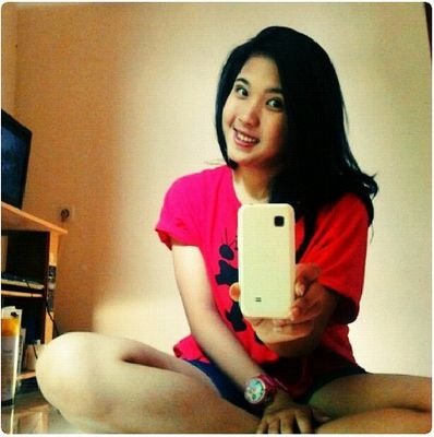 Welcome to my life.. No mention,no follback. 
 Ig: nailufaar |