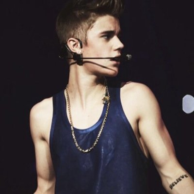 Porque uma belieber jura amor eterno !