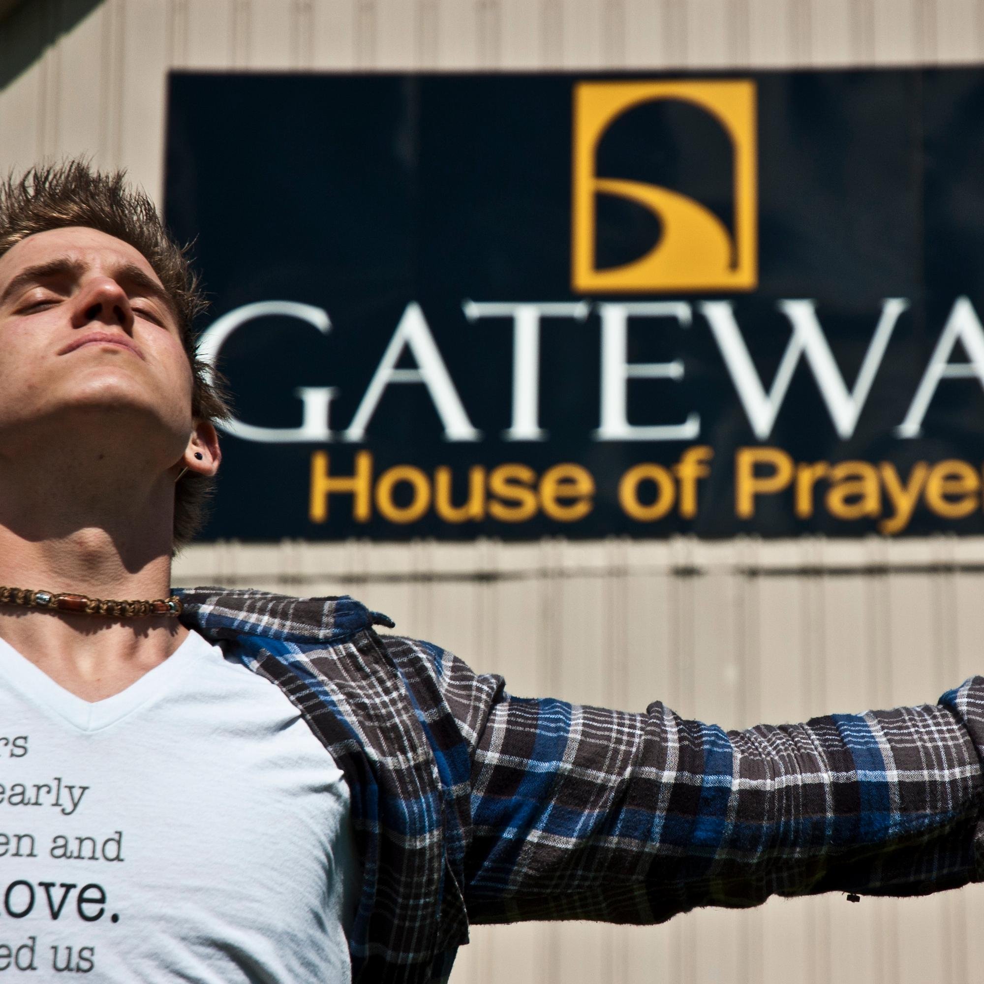 Gateway House of Prayer values a lifestyle of simple and pure devotion to Jesus Christ. This passion is the core of all of our values.