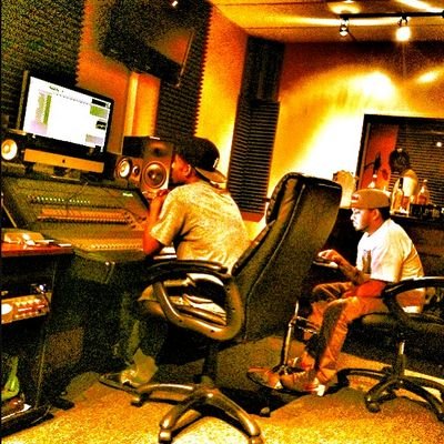 |MUSIC PRODUCER|ENGINEER|
Produce For
|SnoopDogg|Soopafly|Richiie Rico|little Debbie 
And many More For beats contact kingfr3shyf@gmail.com