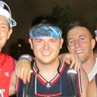 Investment savvy whiskey drinking edm loving fool #PhiAlpha