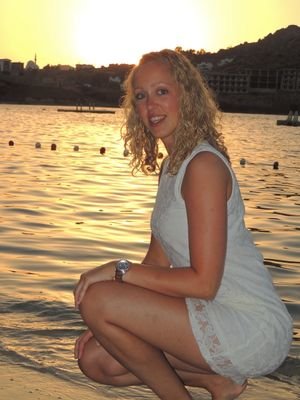 estwoud21's profile picture. 